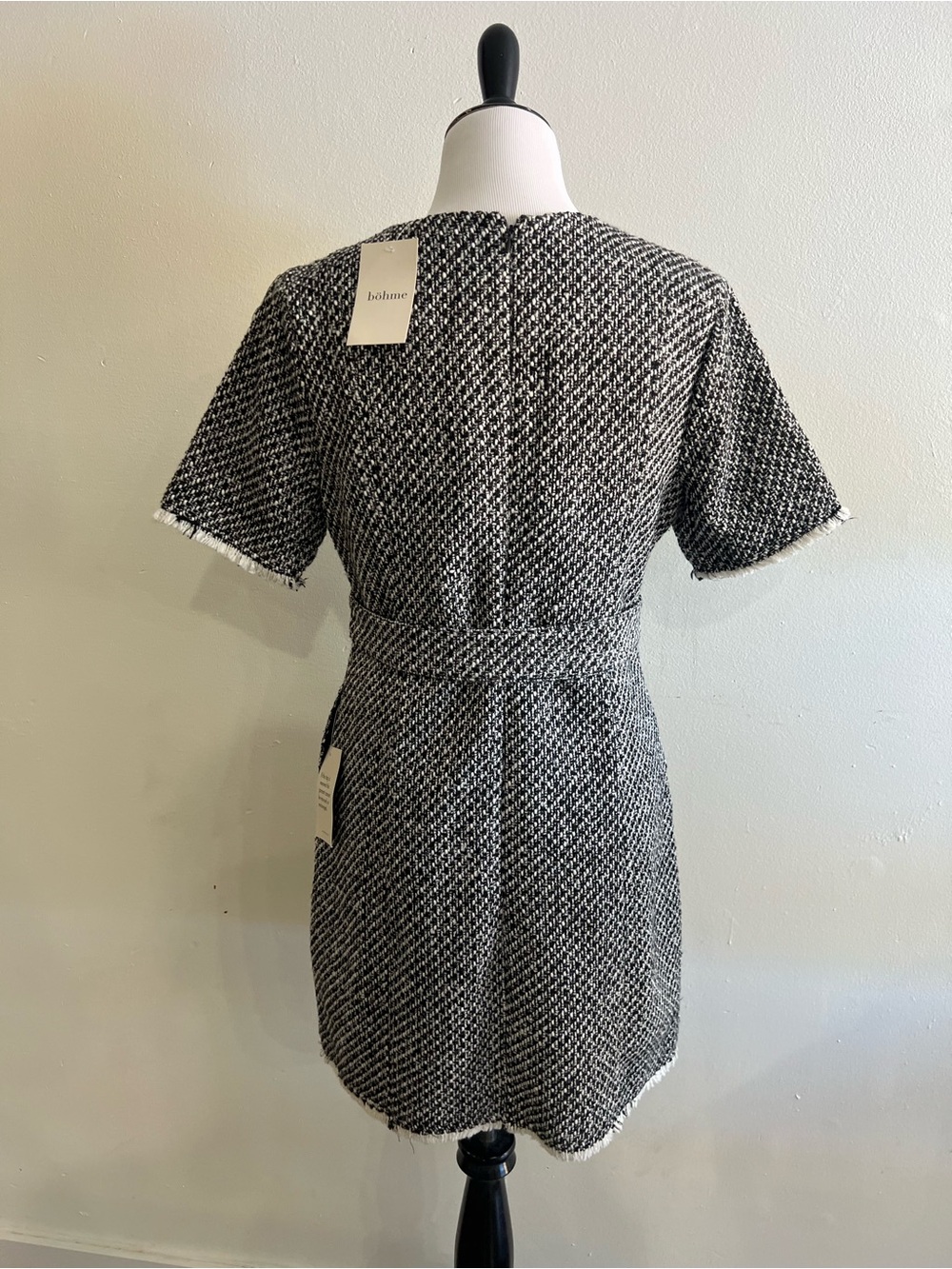 NWT bohme Black and White Short Sleeve Mini shift Dress textured - Picture 8 of 9